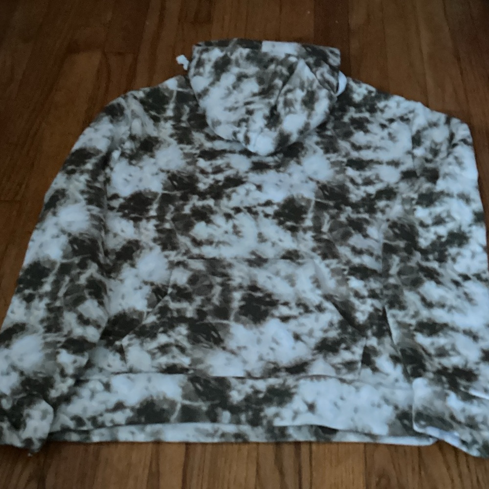 Splash Green and White Tie-Dye Hoodie